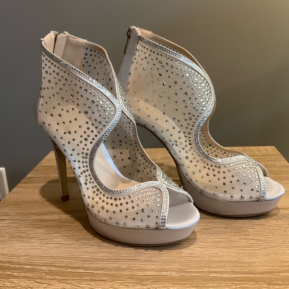 Aldo Silver stiletto pumps